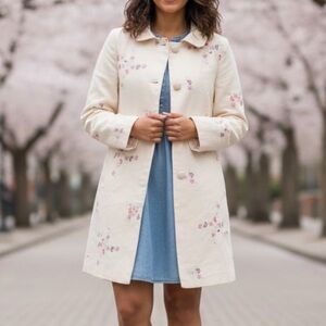 GAP Women's Cream Floral Embroidered Coat Size S